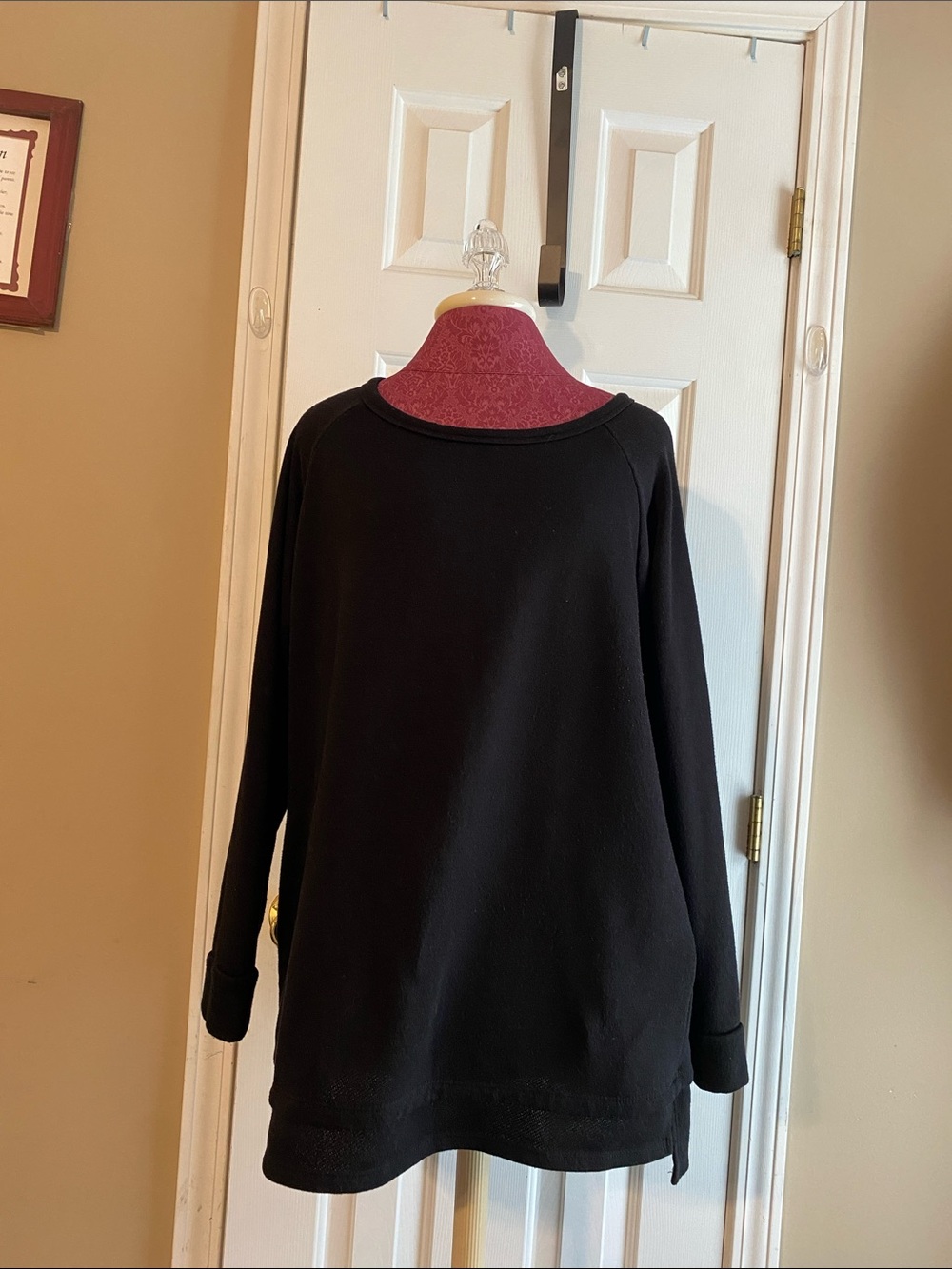 Beeson River XL Classic Black Women's Pullover Fleece Top with Pockets